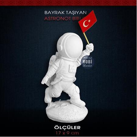 Polyester Bayraklı Astronot Biblo (17x9cm)