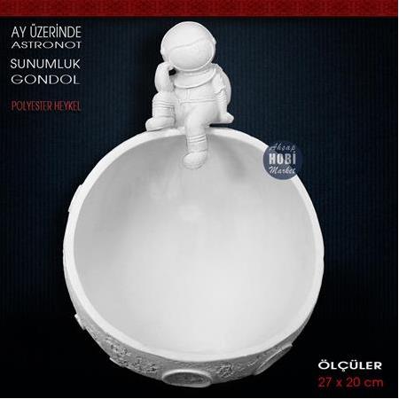 Ay Üzerinde Astronot Sunumluk Gondol (27x20 cm) Ham Polyester